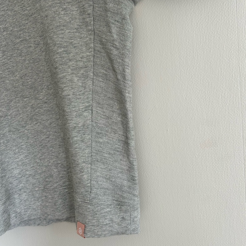 THIRDLOVE Weekend Gray French Terry Crewneck Sweatshirt Lounge Comfy Cabin Sz M - Picture 9 of 13